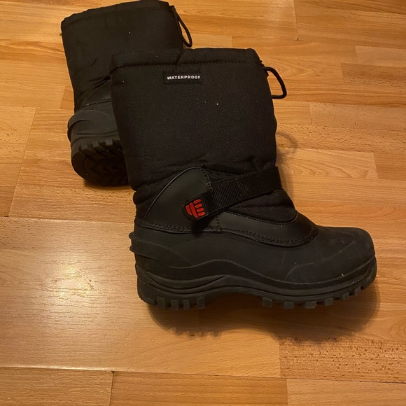 Winter boots - Picture 2 of 3
